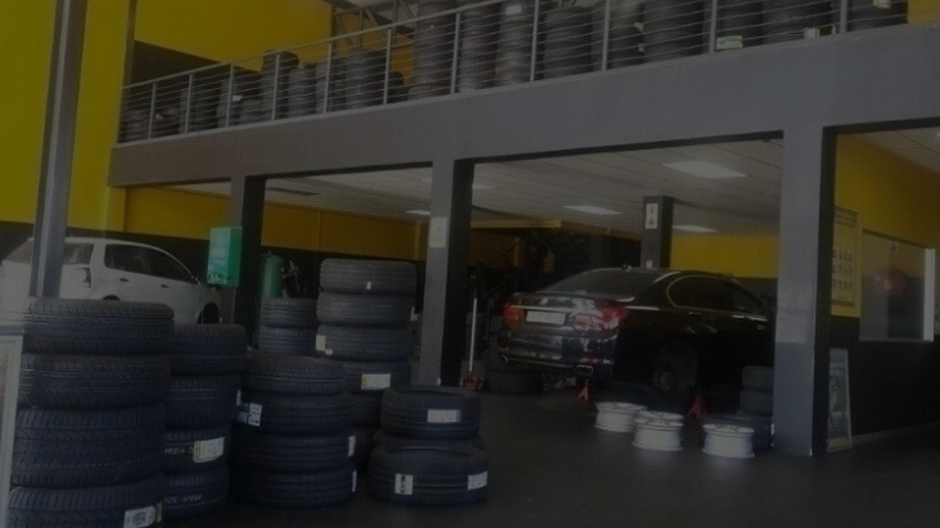 Phalusa Tire Fitment Center workshop